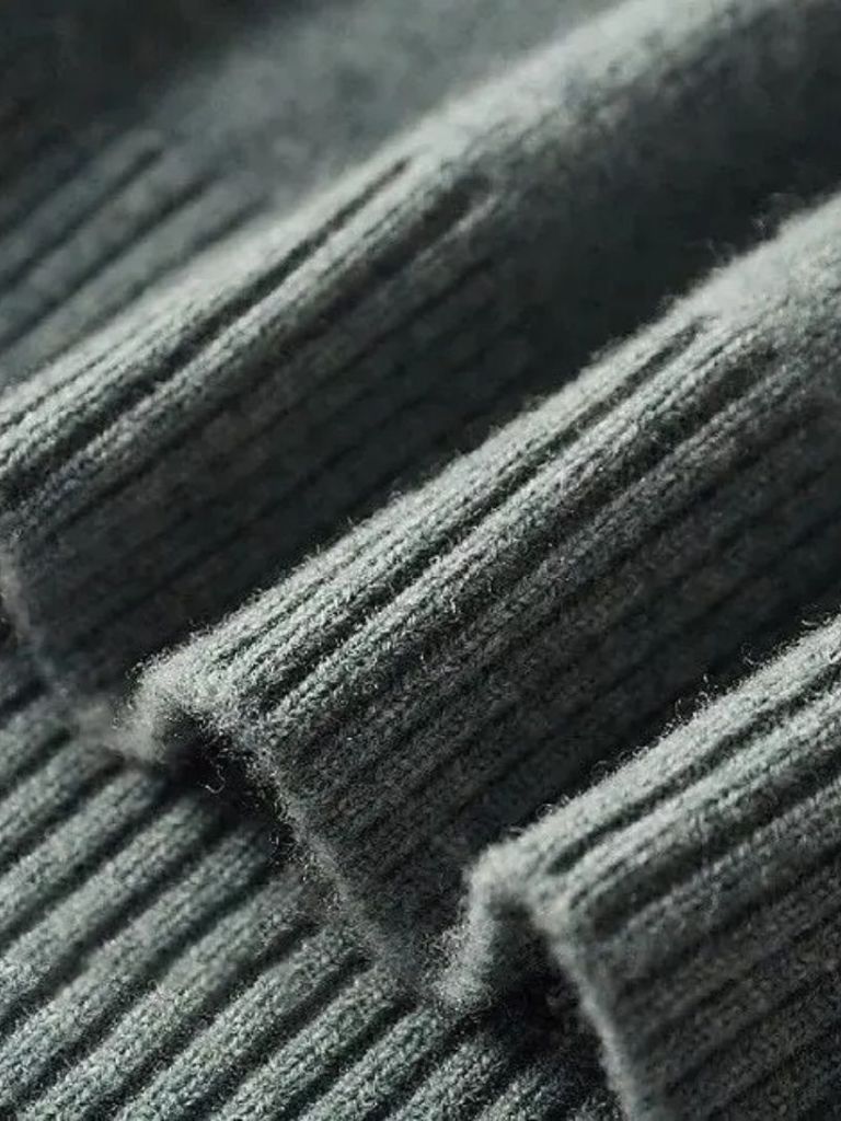 100% Merino Wool Turtleneck Sweater - Dalton & Rowe