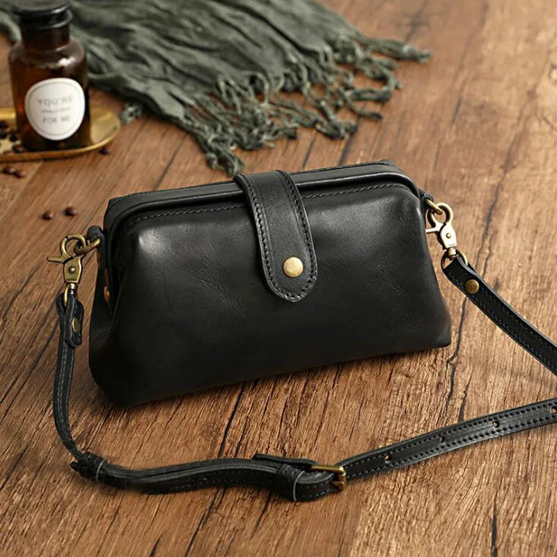 Juliette | Bolsa de Mano Vintage Compacta Elegante