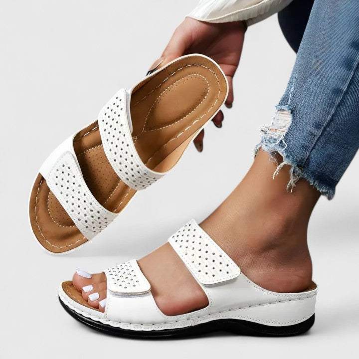 Mariette | Zapatillas Ortopédicas Perforadas