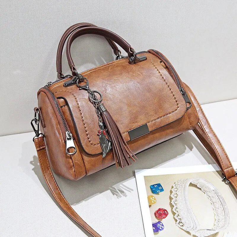 Clara | Bolso Bowling Elegancia Vintage