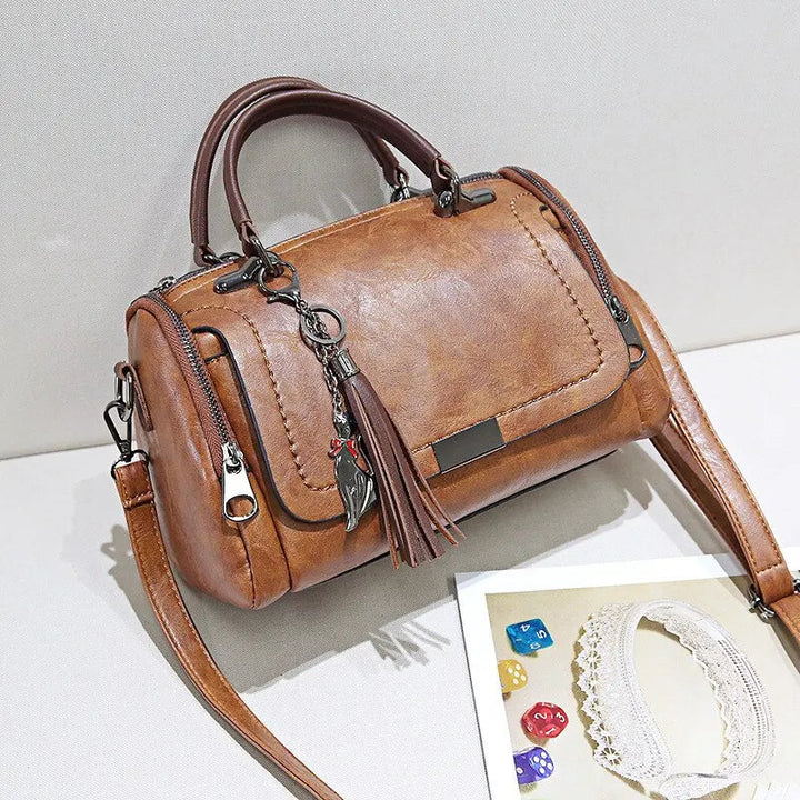 Clara | Bolso Bowling Elegancia Vintage