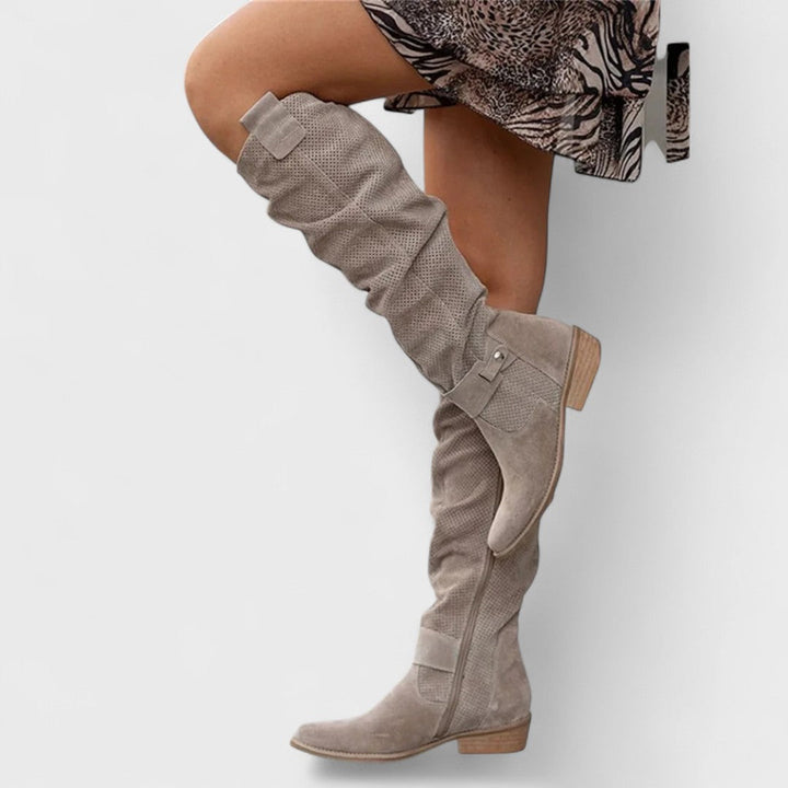 Sophie | Botas Altas de Ante Elegantes