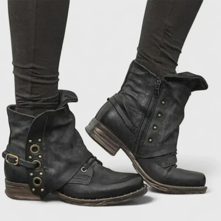 Éléna | Botines Vintage Con Remaches