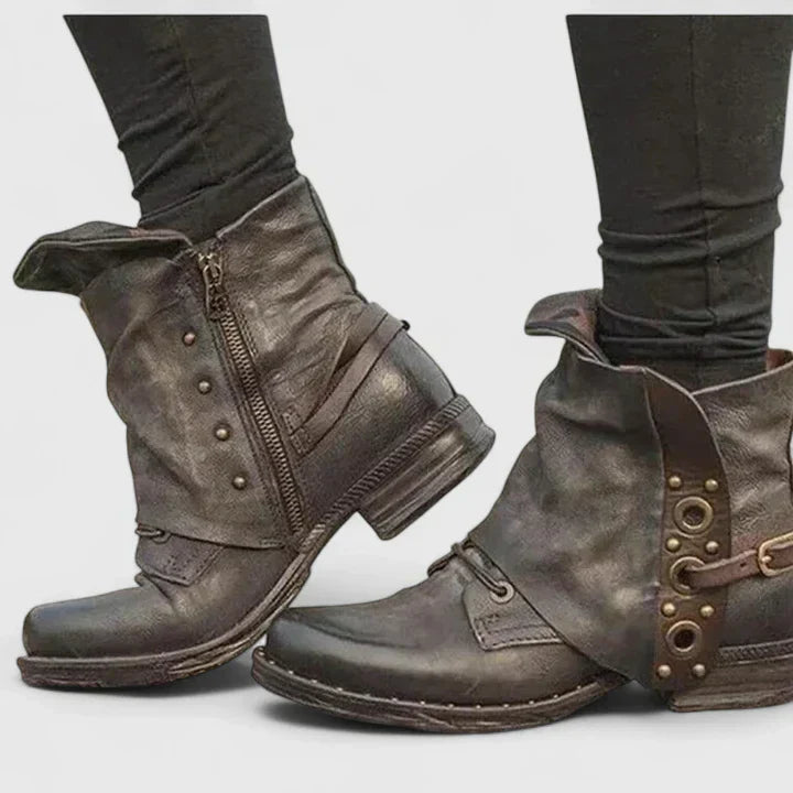 Éléna | Botines Vintage Con Remaches