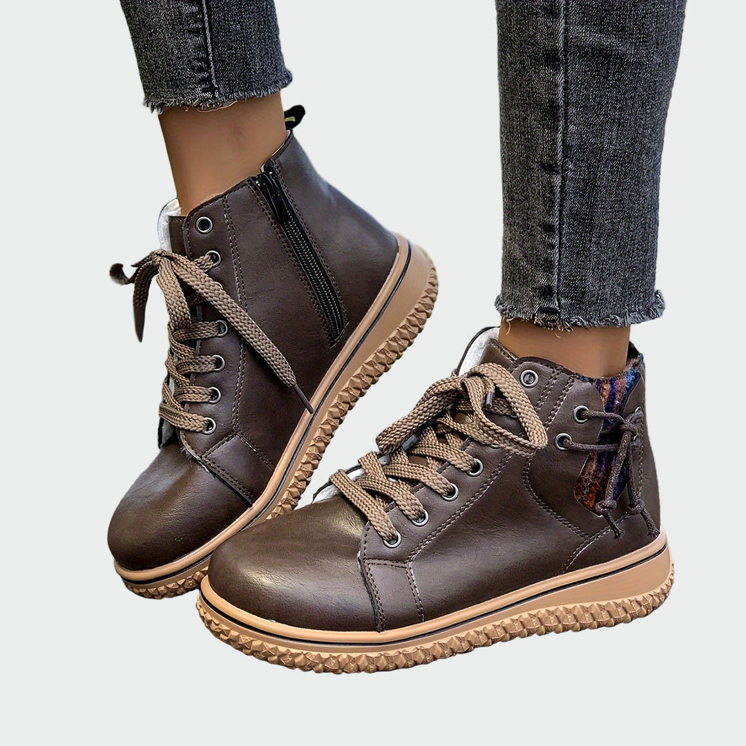 Clara | Botines Casual Con Cordones