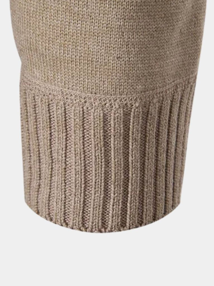 Essential Old Money Knit Sweater - Dalton & Rowe