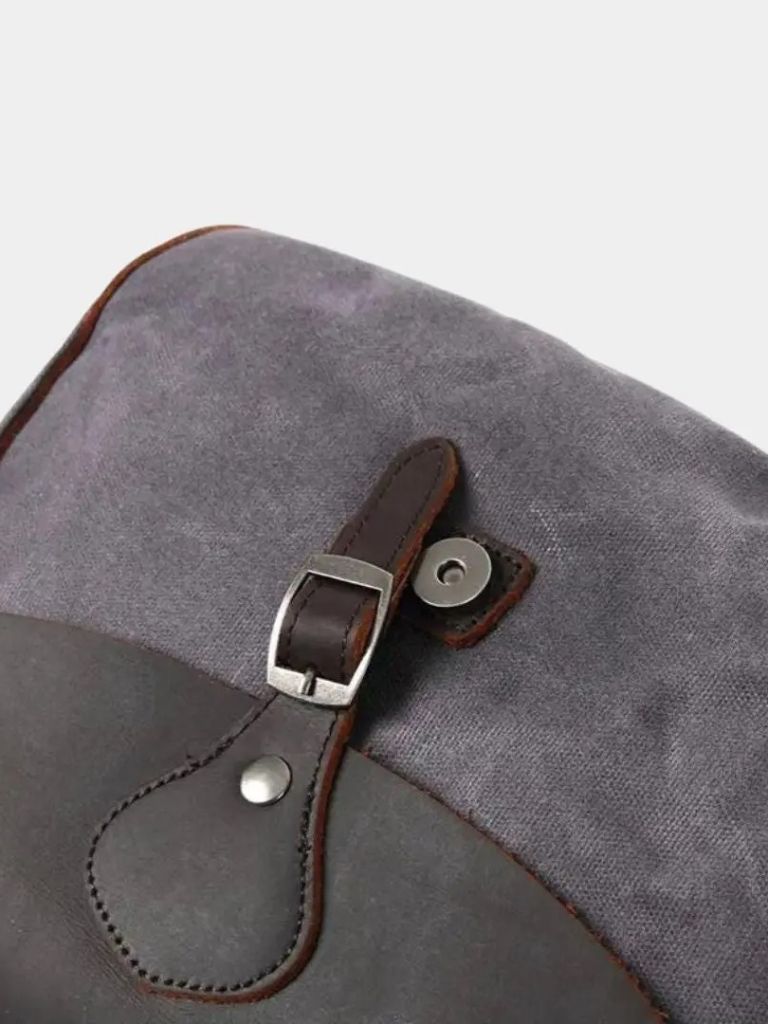 Windsor Messenger Shoulder Bag - Dalton & Rowe