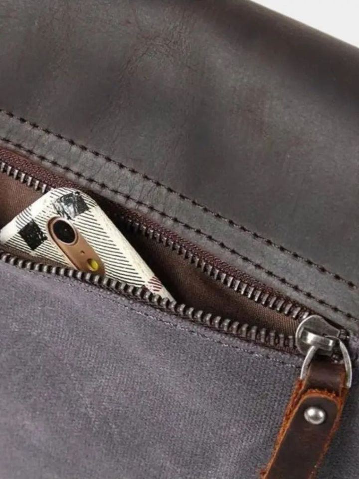 Windsor Messenger Shoulder Bag - Dalton & Rowe
